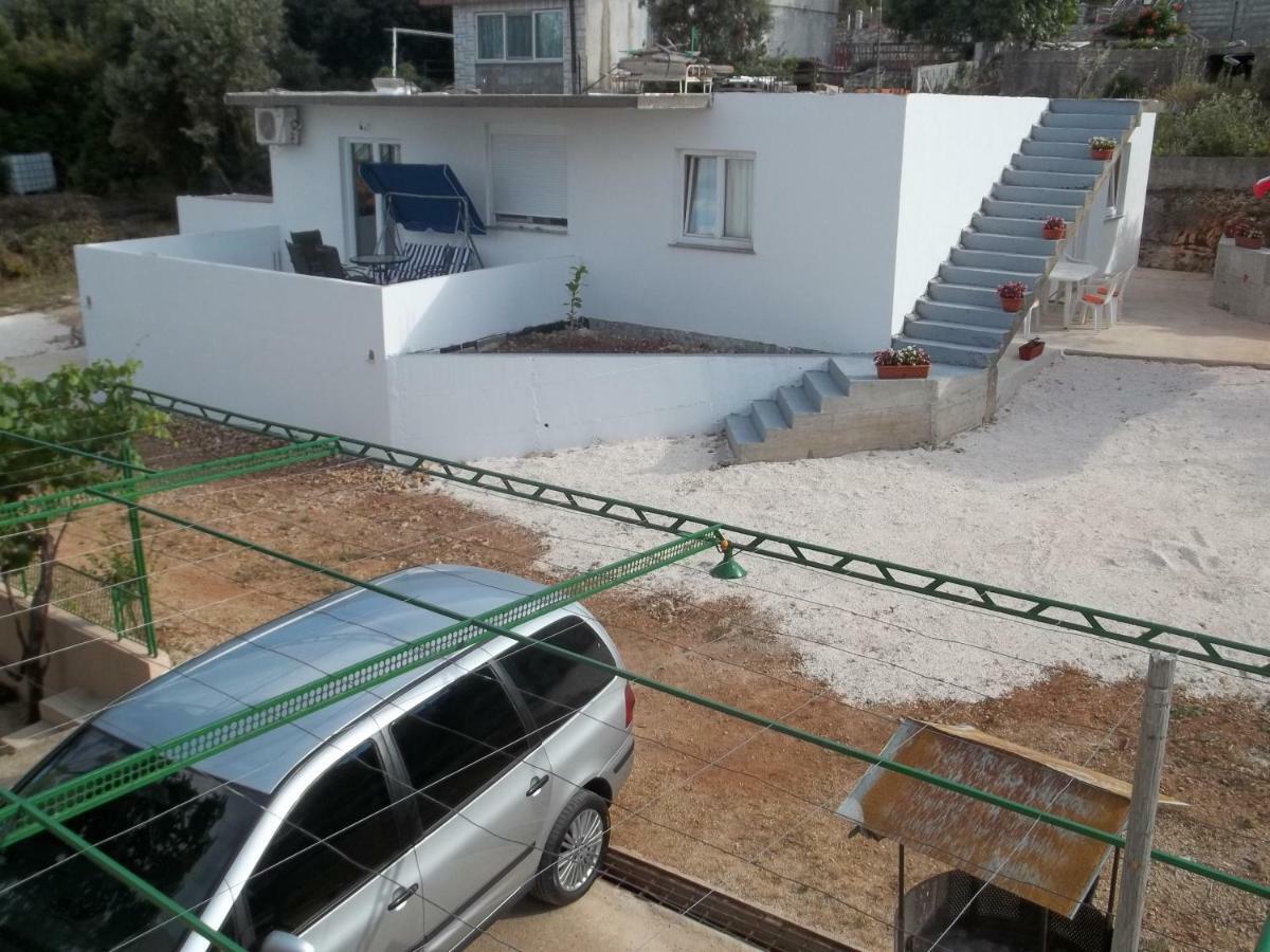 Apartments Dugandzic Drace Exterior photo
