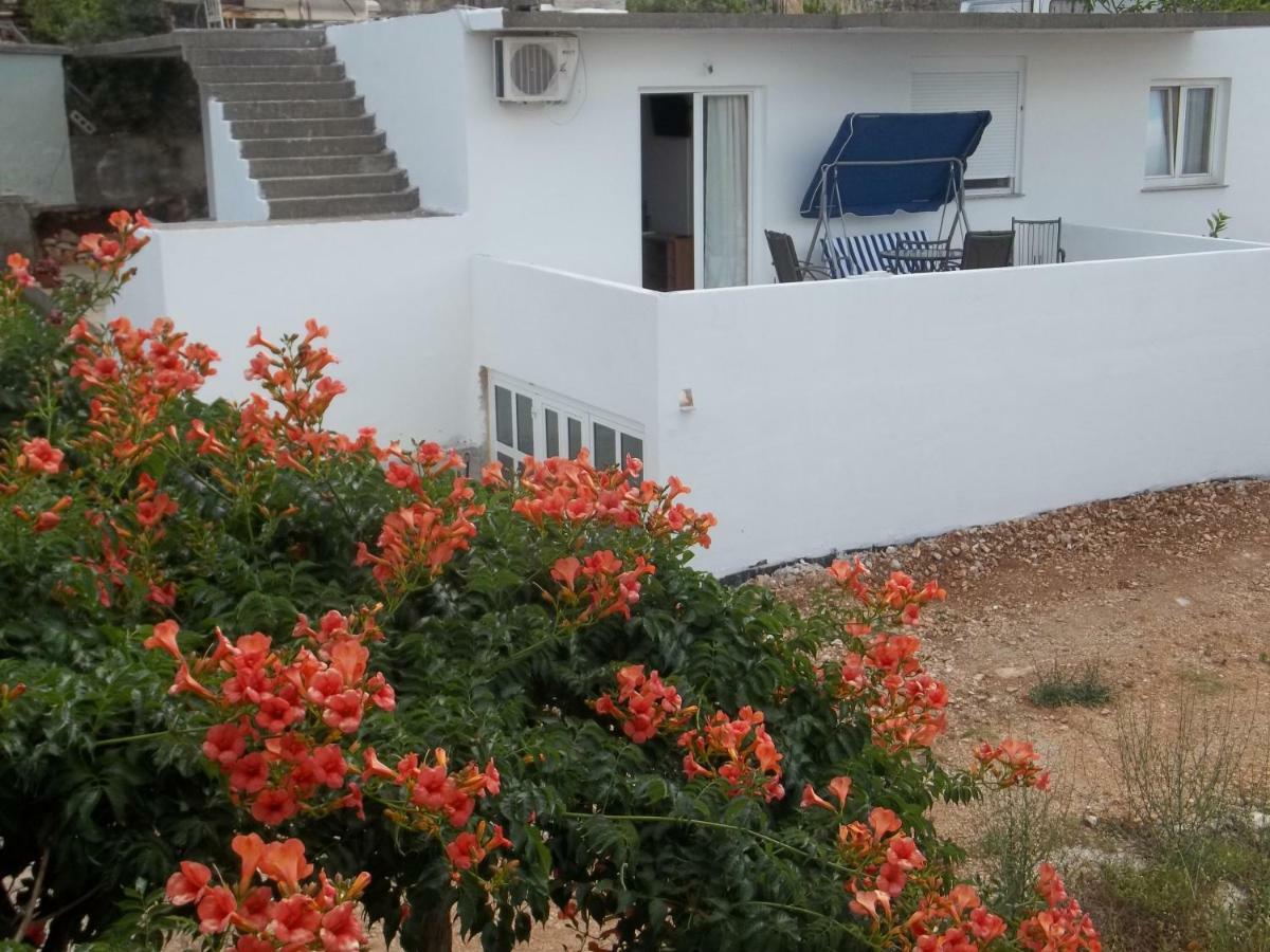 Apartments Dugandzic Drace Exterior photo